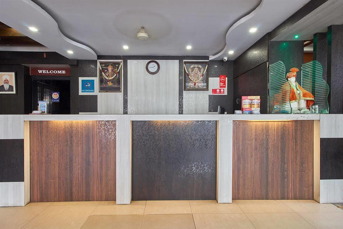 Hotel Sri Sai Krupa 海得拉巴 外观 照片